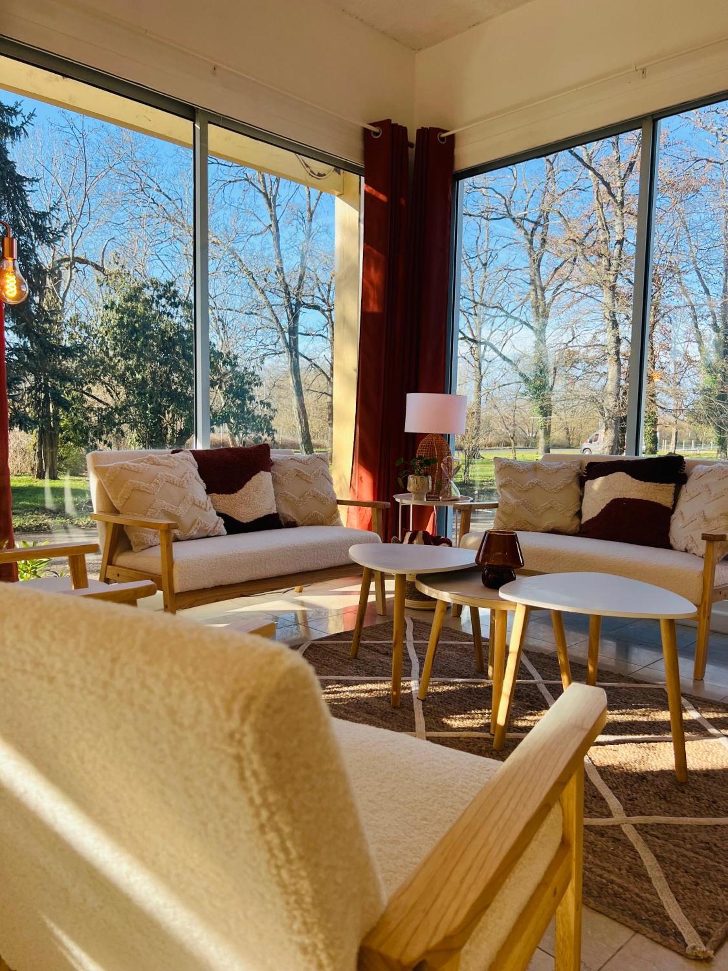 Motel Les Broussailles Mesves-sur-Loire Bagian luar foto
