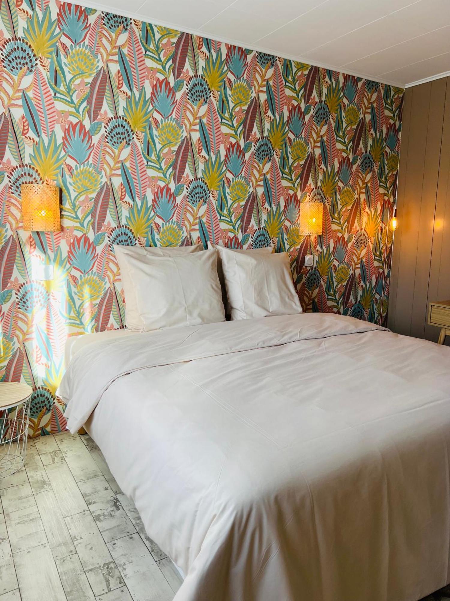 Motel Les Broussailles Mesves-sur-Loire Bagian luar foto